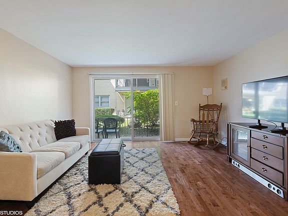 2nd image of 4113 N Keeler Ave APT 1C