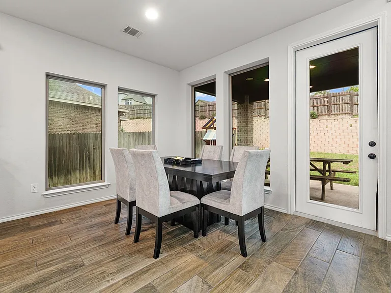 2426 Sueno Point — Photo 12