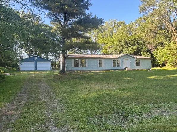 27134 Deerfield Ln, Edwardsburg, MI 49112