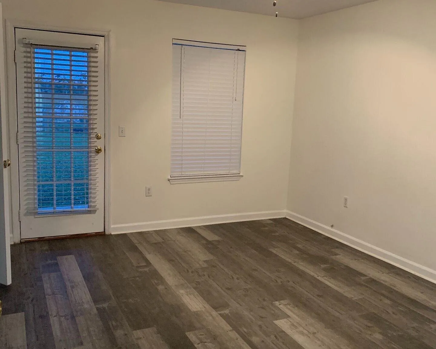 2 bed, 1130 sqft, $1,300 — Photo 3