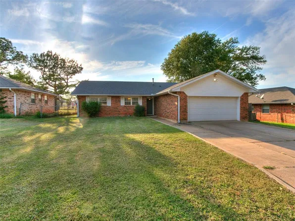 506 Mark St, Tecumseh, OK 74873