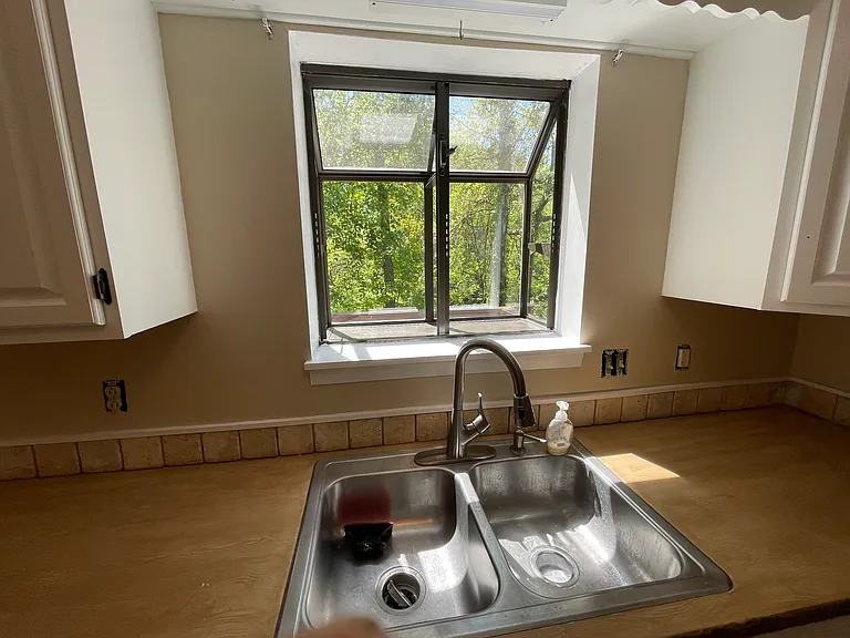1135 Breckenridge Dr — Photo 7