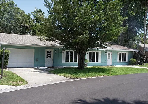 23 Country Club Dr #B Photo 1 23 Country Club Dr #B Photo 1