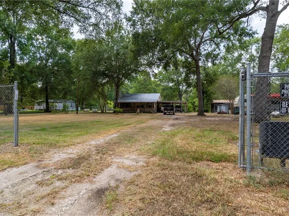846 Bentwood Bnd, Livingston, TX 77351
