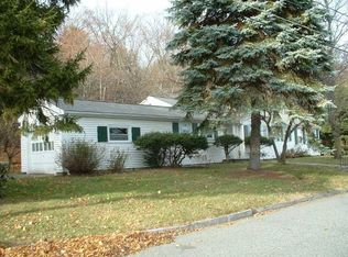 34 Wildwood Ln, Waltham, MA 02451