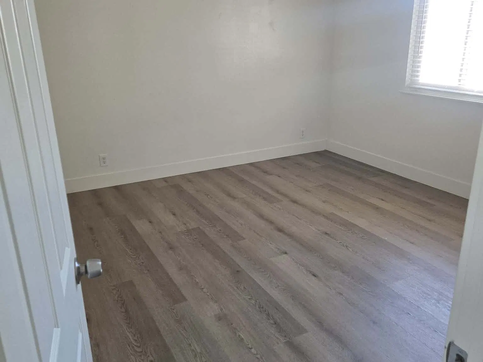 3 bed, 1800 sqft, $2,200 — Photo 4