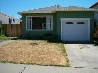 638 Foothill Dr, Pacifica, CA 94044