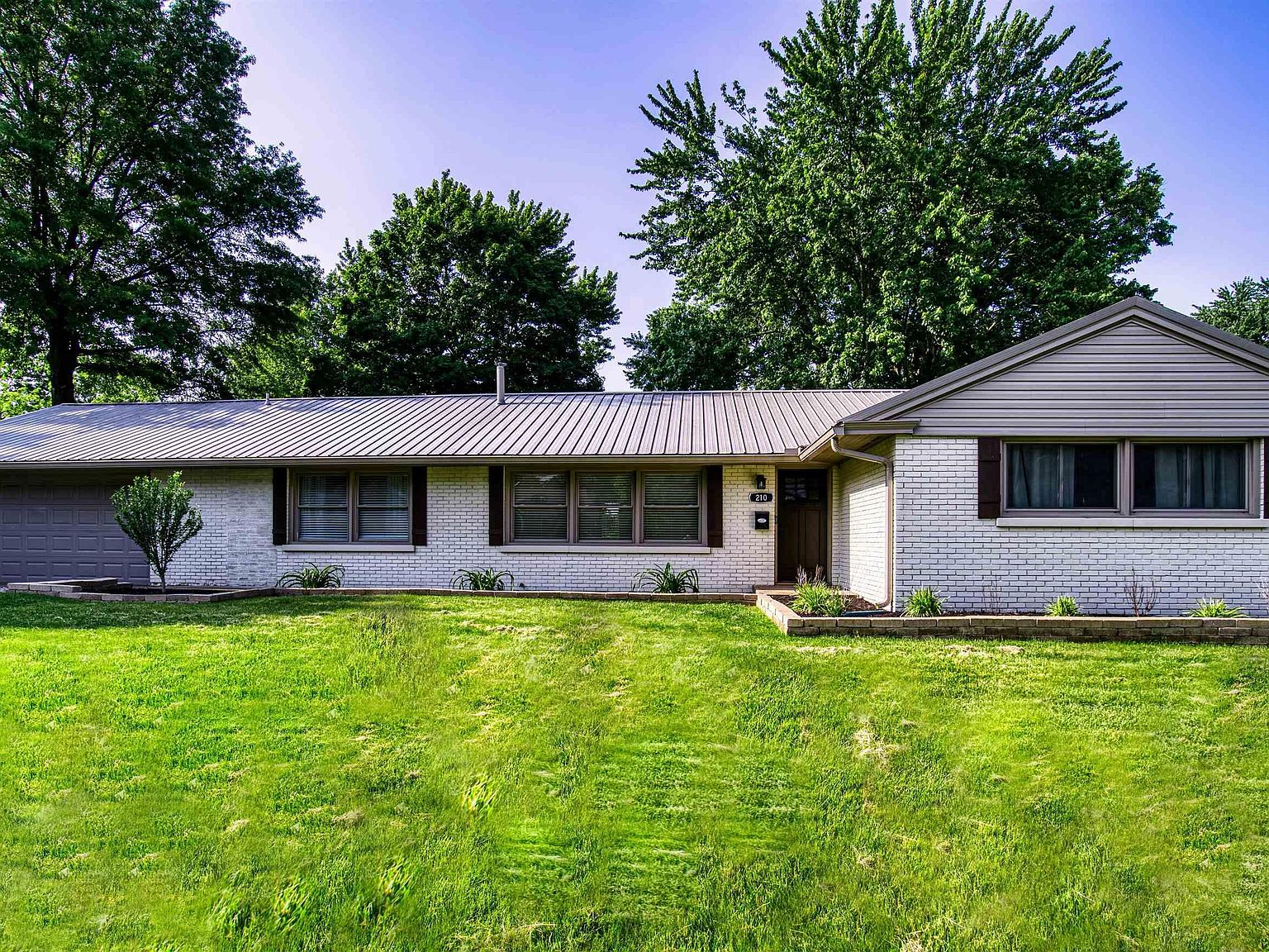 210 W Buena Vista Rd, Evansville, IN 47710 Zillow