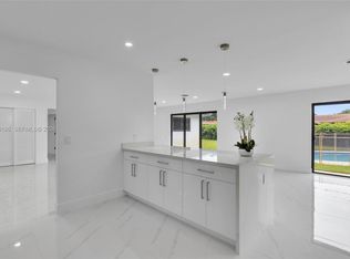 Plantation Gardens Sec 5, Fort Lauderdale, FL 33317