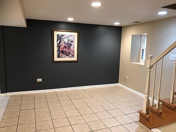 2nd image of 4335 N Sacramento Ave #G
