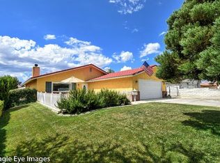 18165 Pah Ute Dr, Victorville, CA 92395