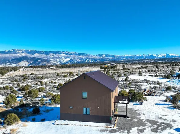 28 Mountain Vista Court, Montrose, CO 81403