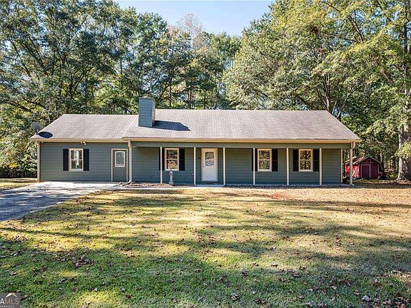 3rd image of 70 Countryside Ln