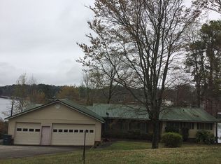 608 Northampton Rd, Seneca, SC 29672