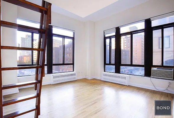 Rented by Bond New York | media 10