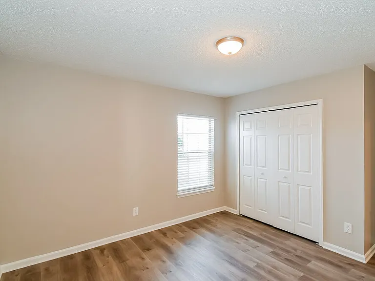 3948 Heavenside Ct — Photo 14