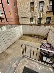 304 E 38th St, Brooklyn, NY, 11203