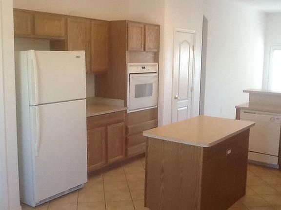 Kitchen island and lots of storage