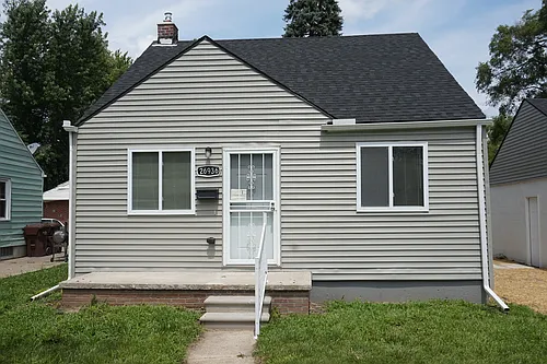 26936 Ross St Photo 1