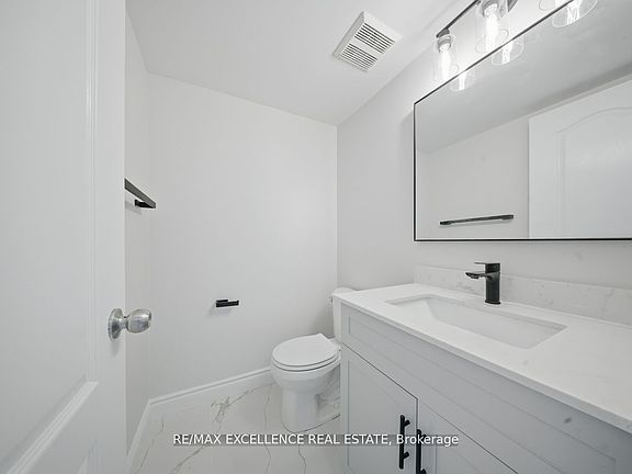 5th image of 41 Brentcliff Dr