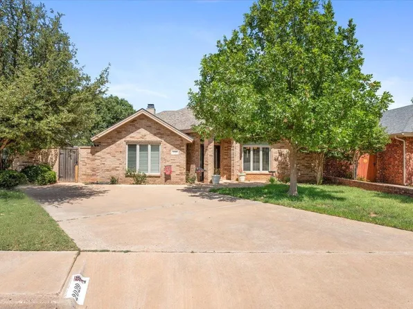 2029 Harvard Dr, Levelland, TX 79336