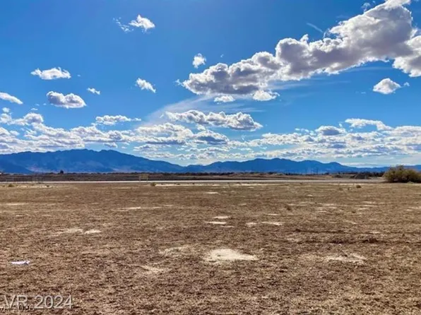 4641 Pahrump Valley Blvd, Pahrump, NV 89048