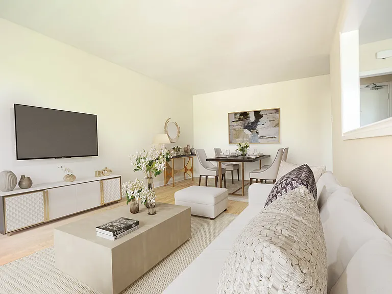 825 Corydon Ave — Photo 14