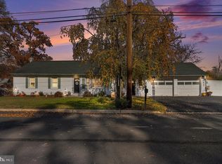 501 Walnut St, Green Lane, PA 18054