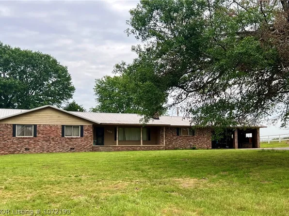 700 S Dogwood St, Sallisaw, OK 74955