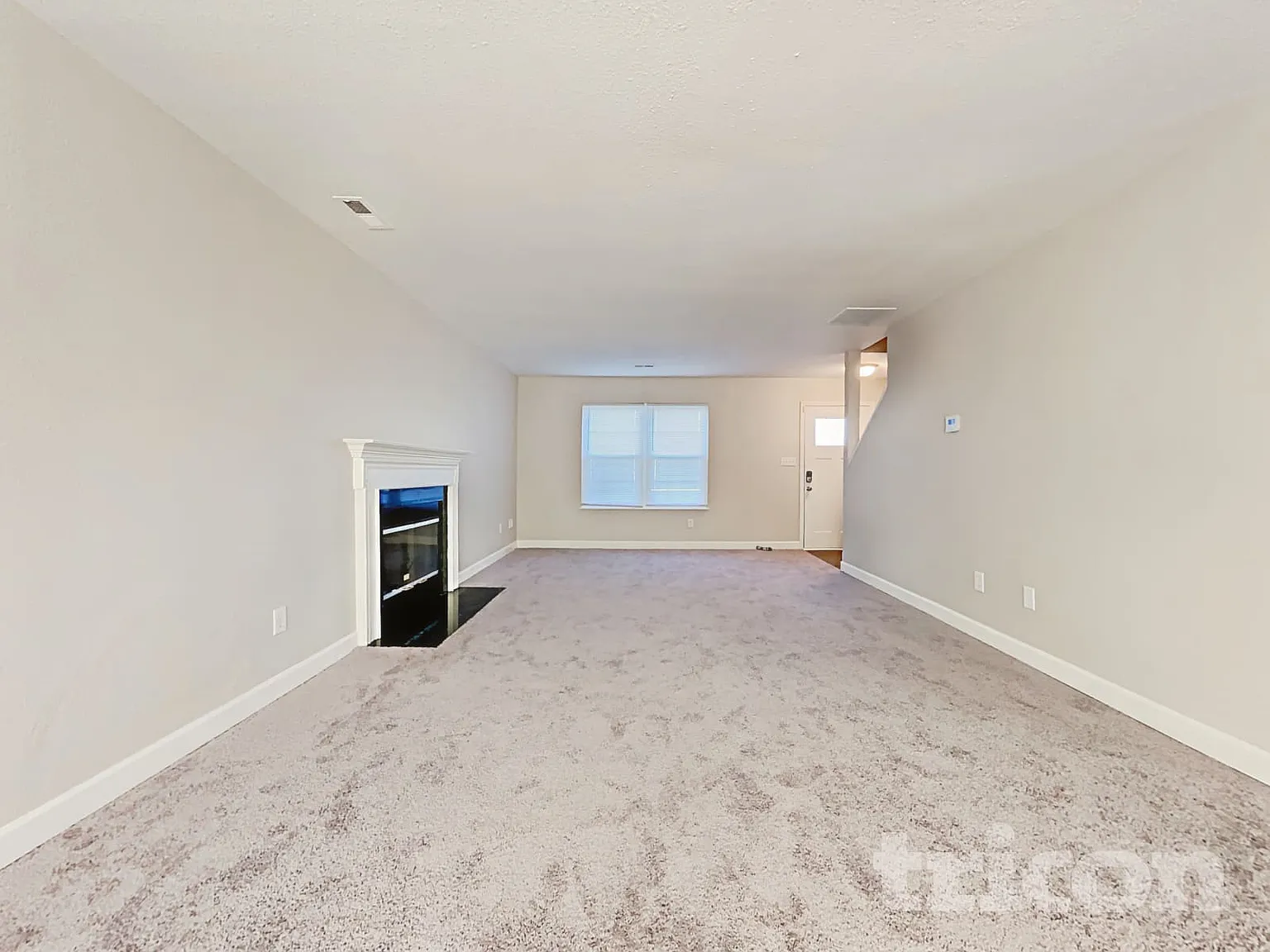 11157 Fall Drive Indianapolis IN — Photo 3