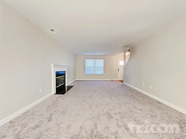 11157 Fall Dr — Photo 3