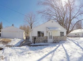 210 21st St SE, Rochester, MN 55904