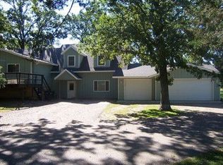 1450 40th St N, Sartell, MN 56377