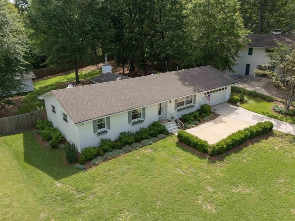 3144 Woodhaven Dr, Birmingham, AL 35243