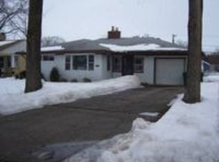 25530 W Wacker Dr, Lake Villa, IL 60046