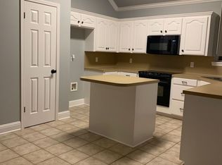 5756 Gold Crest Dr, Bossier City, LA 71112