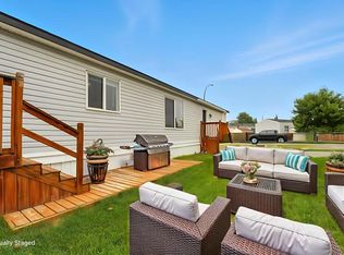 113 Heritage Dr, Okotoks, AB T1S1M4