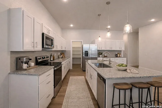 330 E Carson St #1102 — Photo 26
