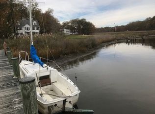 1218 Washington Dr, Annapolis, MD 21403