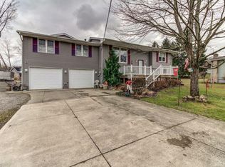 166 Belvoir Dr NE, East Canton, OH 44730