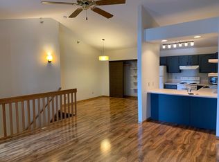 1822 Deerhaven Ln NE APT 11, Rochester, MN 55906