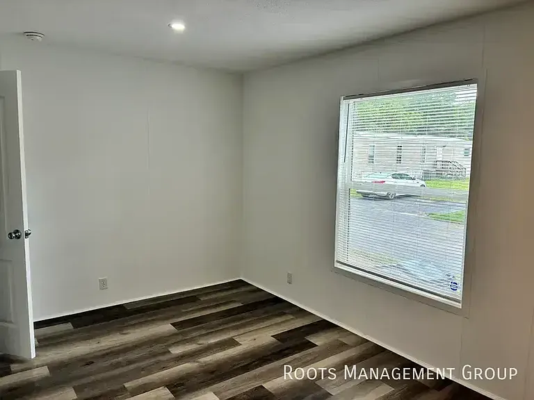 2621 Jeffersonville Rd #52 — Photo 7