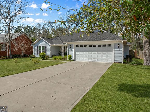 3rd image of 170 Cinder Hill Dr