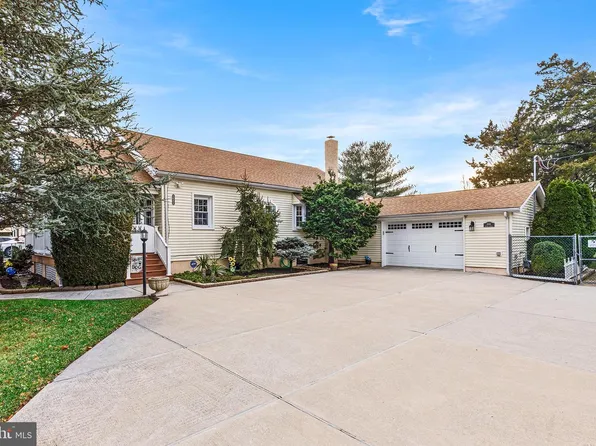 1666 Brown Ave, Bensalem, PA 19020