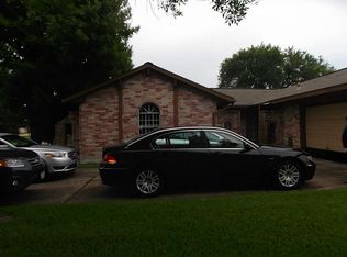 7234 Yellow Pine Dr, Houston, TX 77040
