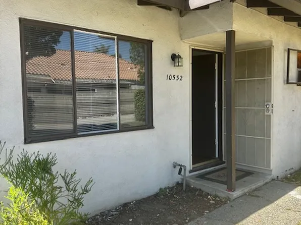 10532 E Live Oak Ave, Arcadia, CA 91007