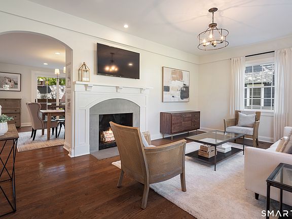 4th image of 11 Highland Avenue