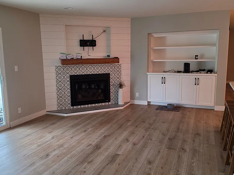 5552 Tammarisk Dr — Photo 2