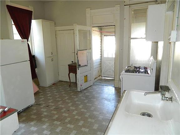 5th image of 540 Barnett Ave