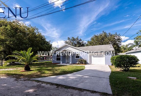 5th image of 2201 E Pine Ave